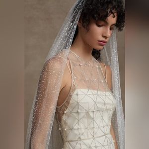 BHLDN Les Couronnes de Victoire Adele Veil